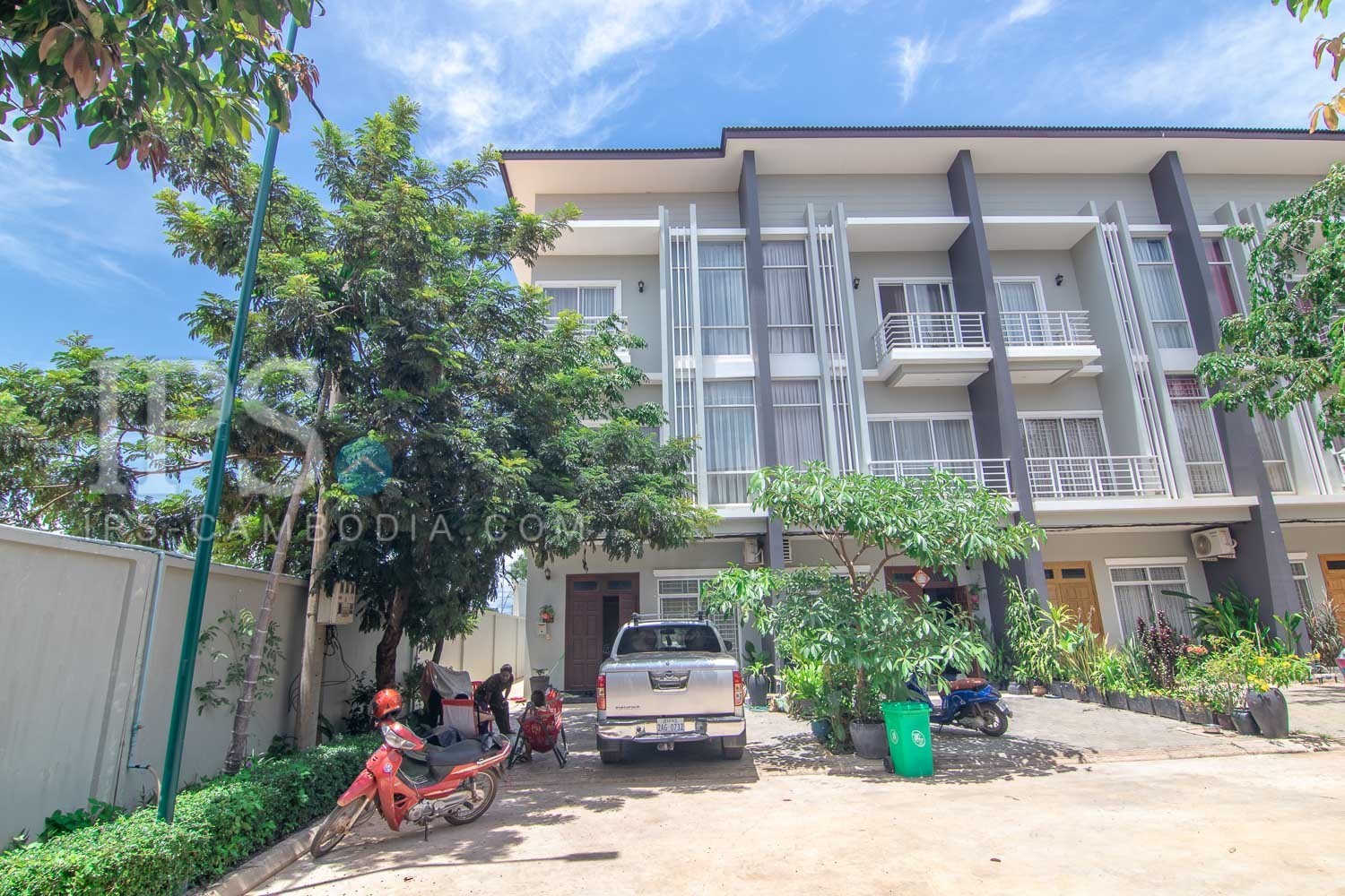 3 Bedroom Flat For Rent - Svay Dangkum, Siem Reap - Image 23