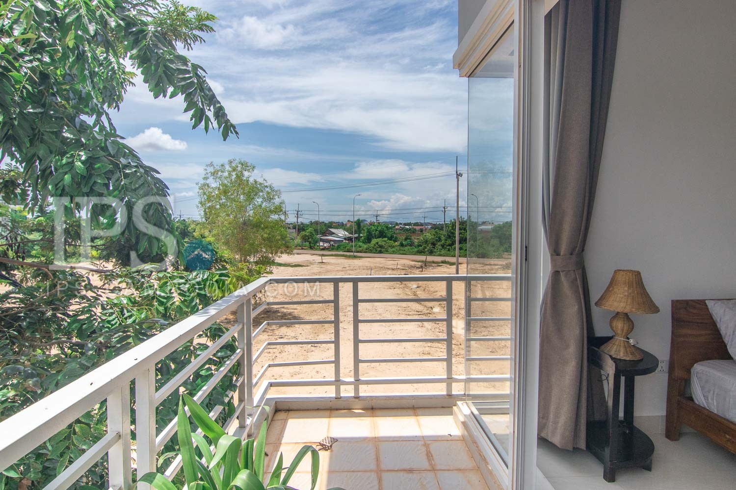 3 Bedroom Flat For Rent - Svay Dangkum, Siem Reap - Image 14