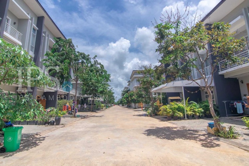 3 Bedroom Flat For Rent - Svay Dangkum, Siem Reap