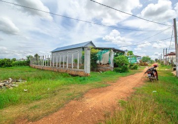 214 Sqm Land  For Sale - Svay Thom, Siem Reap thumbnail