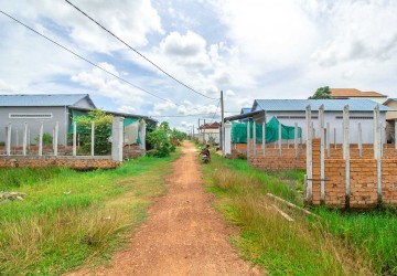 214 Sqm Land  For Sale - Svay Thom, Siem Reap thumbnail