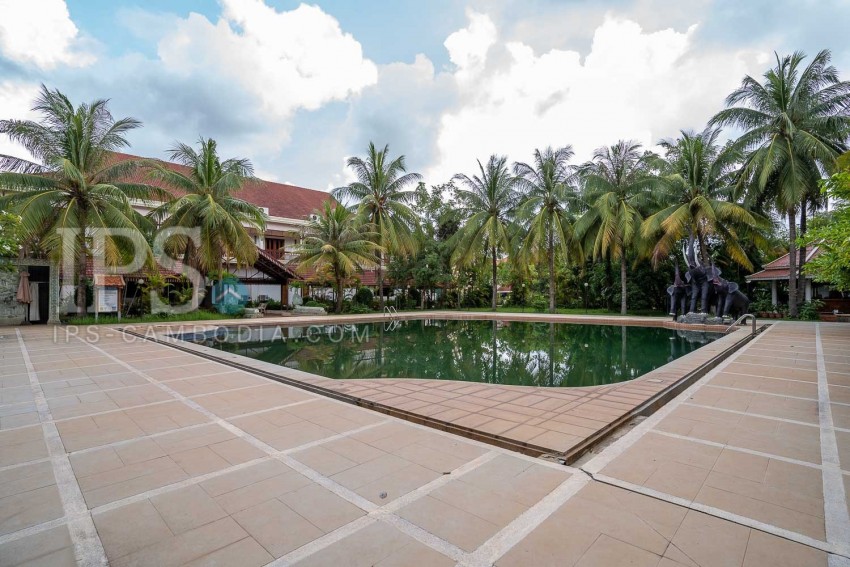 140 Bedroom Hotel For Sale - Svay Dangkum, Siem Reap