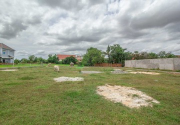 1,240 Sqm Land For Sale - Svay Thom, Siem Reap thumbnail