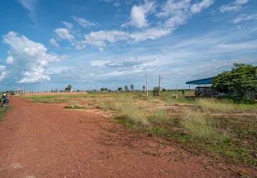   210 Sqm Land For Sale - Chreav, Siem Reap thumbnail