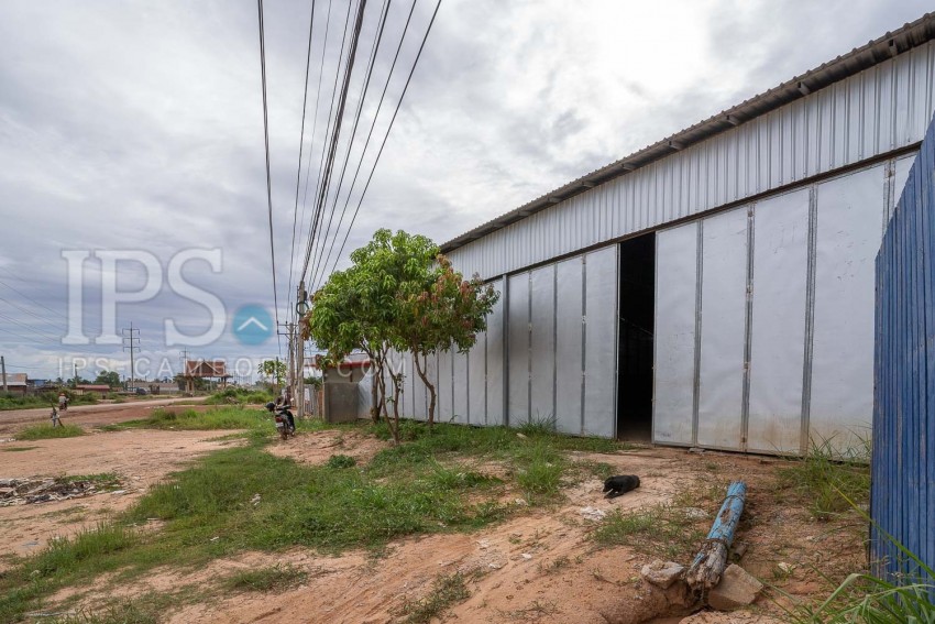 530 Sqm Warehouse For Rent - Sala Kamreuk, Siem Reap