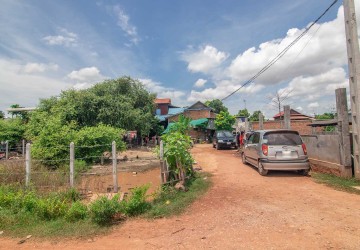 299 Sqm Land For Rent - Kandek, Siem Reap thumbnail