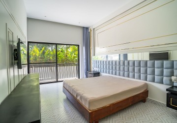 150 Bedroom Hotel For Sale - Svay Dangkum, Siem Reap thumbnail