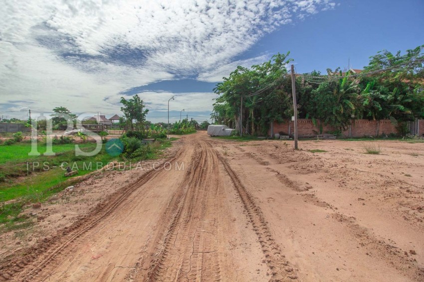 3687 Sqm Land For Sale - Svay Dangkum, Siem Reap