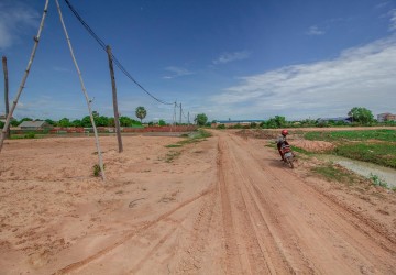 3687 Sqm Land For Sale - Svay Dangkum, Siem Reap thumbnail