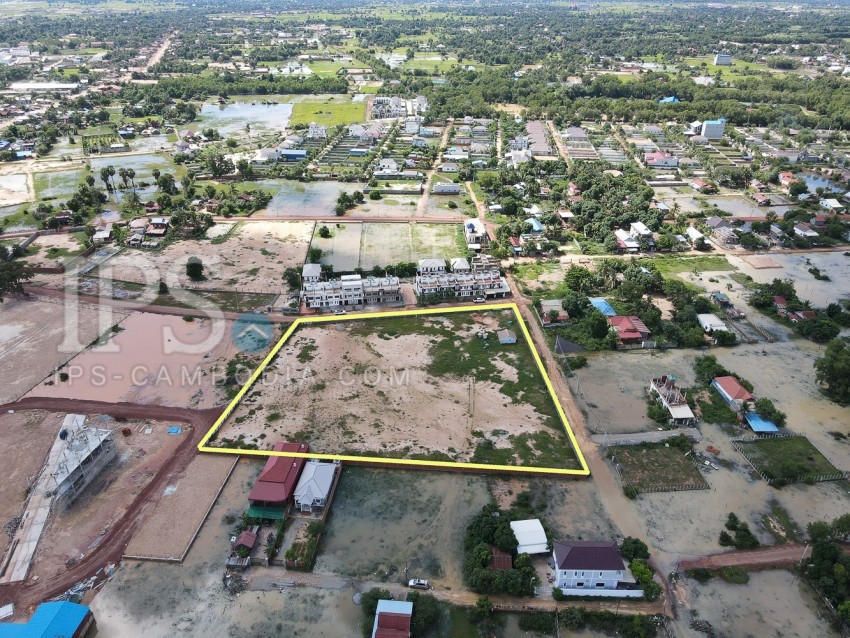 1 Hectare Land  For Sale - Svay Dangkum, Siem Reap