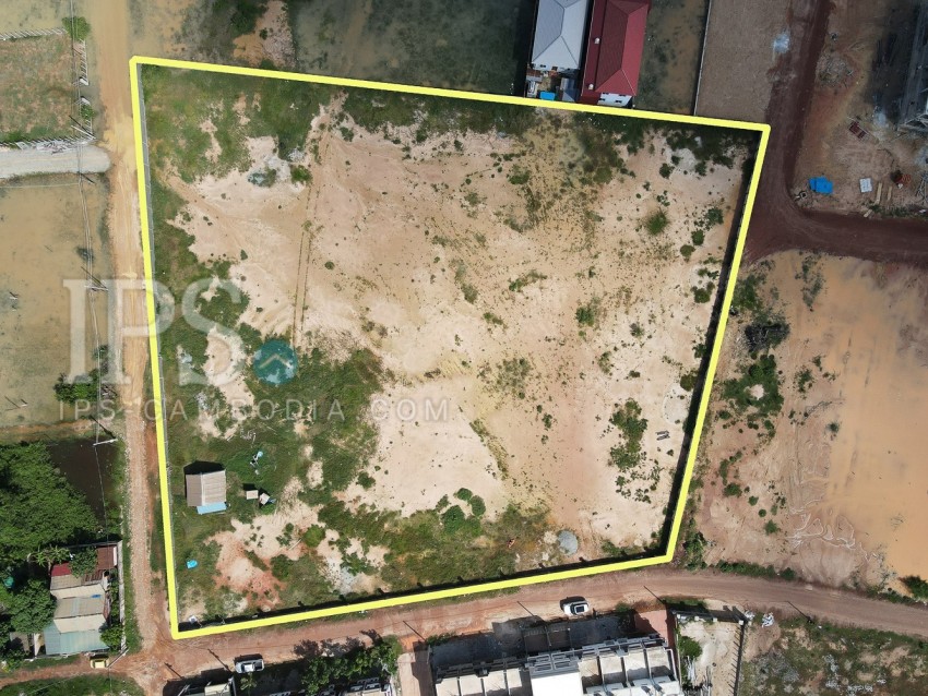 1 Hectare Land  For Sale - Svay Dangkum, Siem Reap