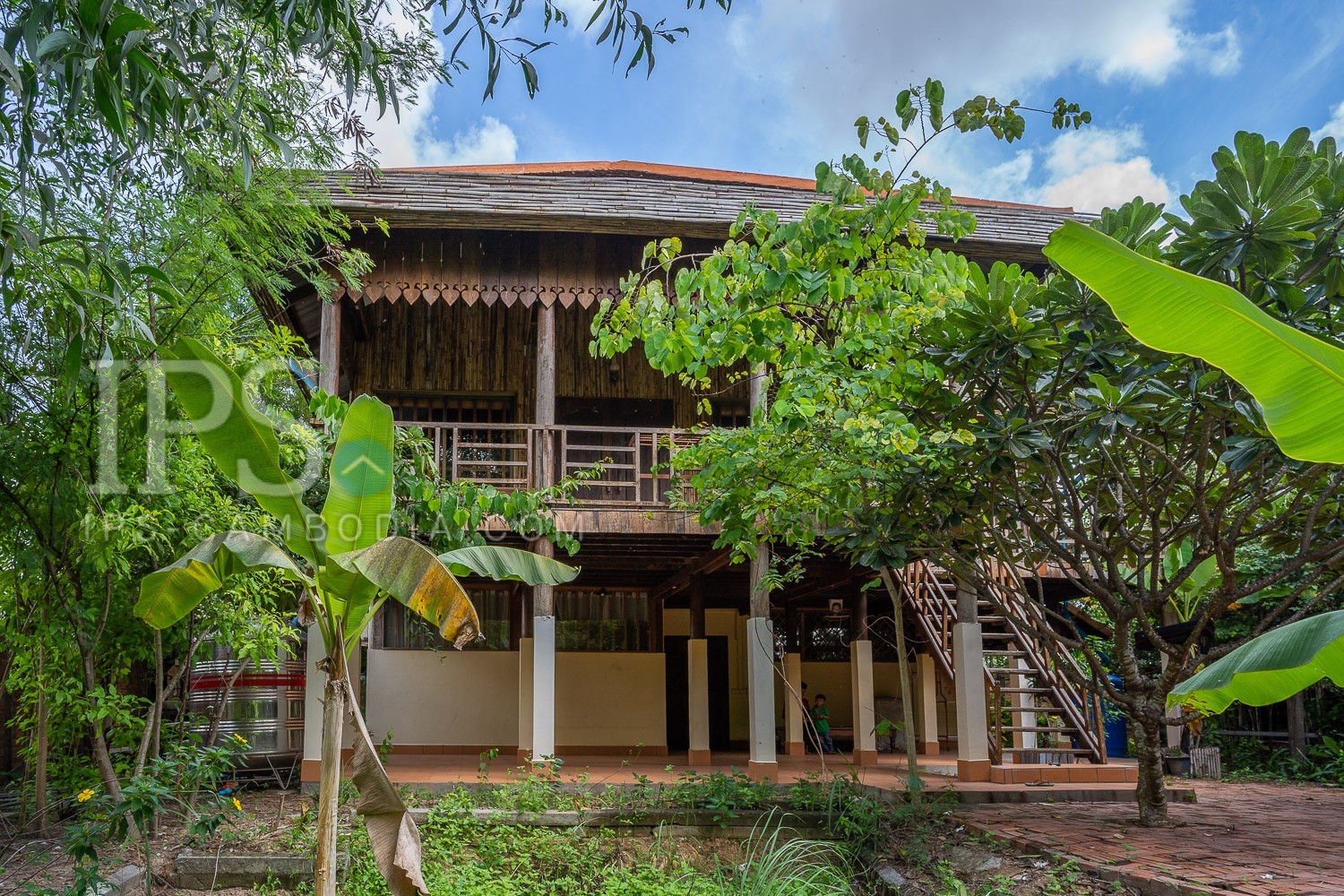 3 Bedroom Wooden House For Rent, Kouk Chak Siem Reap 11195 IPS Cambodia