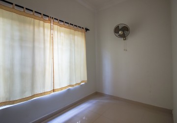 3 Bedroom Villa For Rent - Bassac Garden City, Tonle Bassac, Phnom Penh thumbnail