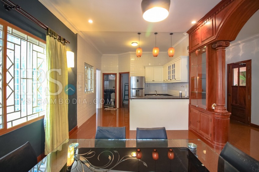 4 Bedroom Villa For Rent - Tonle Bassac, Phnom Penh