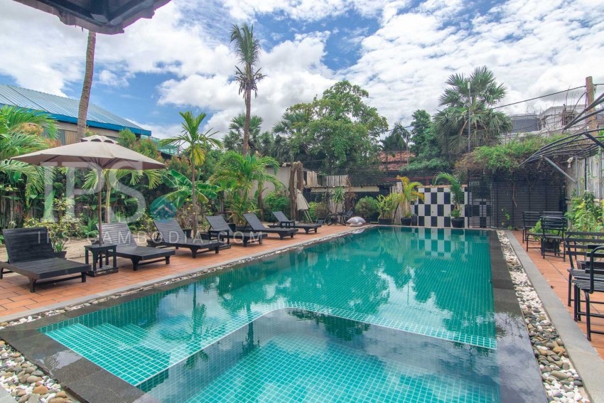 22 Room Boutique Villa For Sale - Sala Kamreuk, Siem Reap