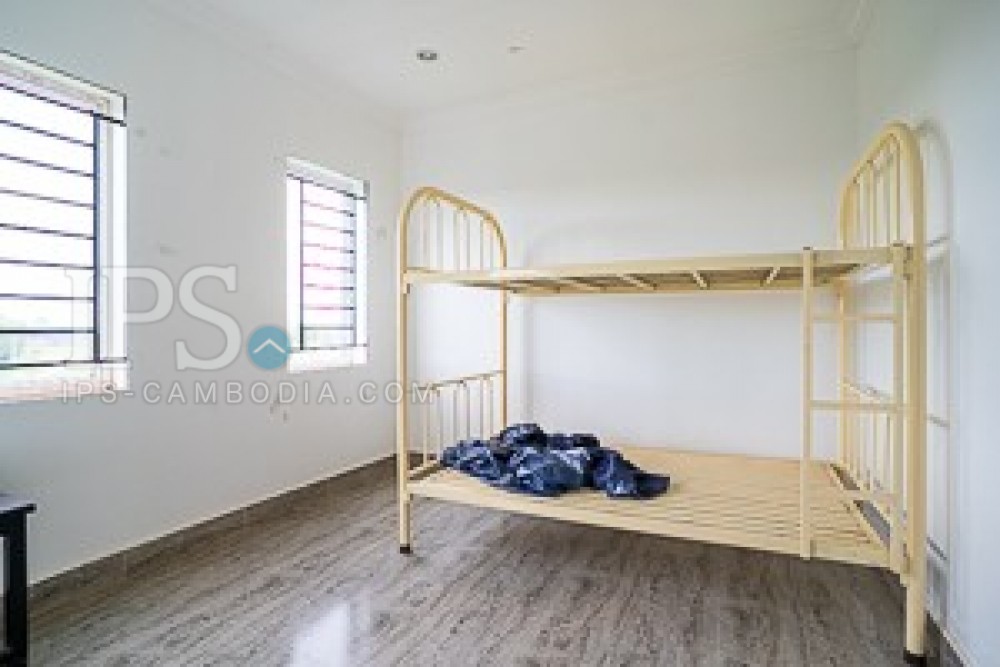 9 Bedroom Guesthouse For Rent - Svay Dangkum, Siem Reap - Image 7