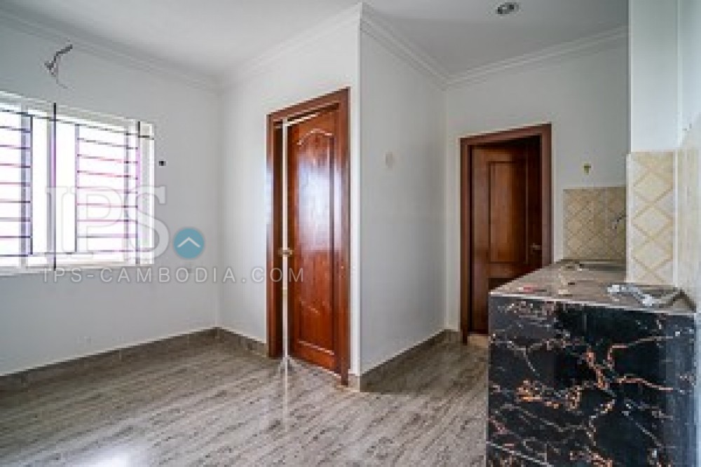 9 Bedroom Guesthouse For Rent - Svay Dangkum, Siem Reap - Image 5