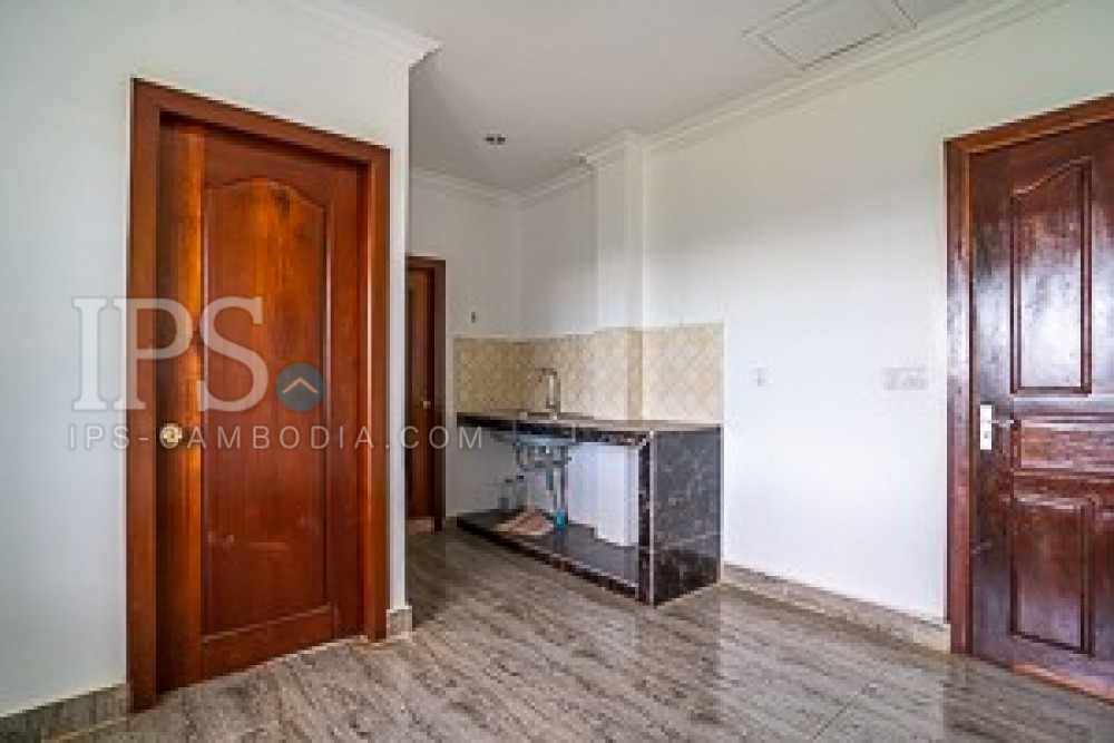 9 Bedroom Guesthouse For Rent - Svay Dangkum, Siem Reap - Image 4