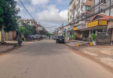 8 Bedroom Villa For Rent -  Svay Dangkum, Siem Reap thumbnail