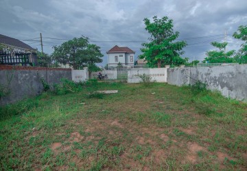 230 Sqm Land For Sale - Svay Dangkum, Siem Reap thumbnail