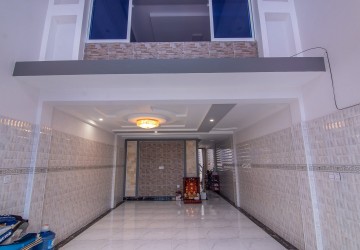 4 Bedroom Flat For Sale - Svay Dangkum, Siem Reap thumbnail