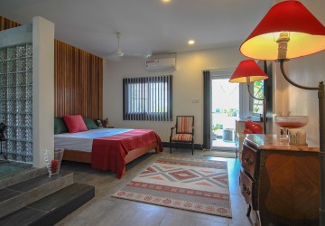 Duplex 2 Bedroom Renovated Apartment For Rent - 7 Makara, Phnom Penh thumbnail