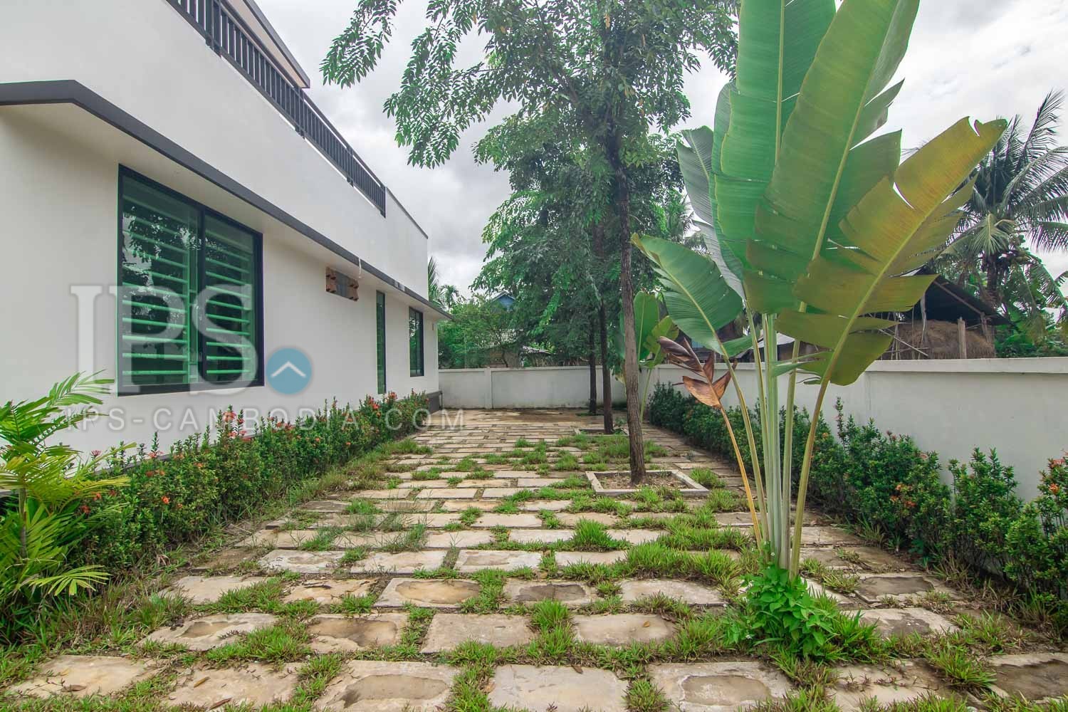 2 Bedroom Villa For Rent - Sambour, Siem Reap - Image 3