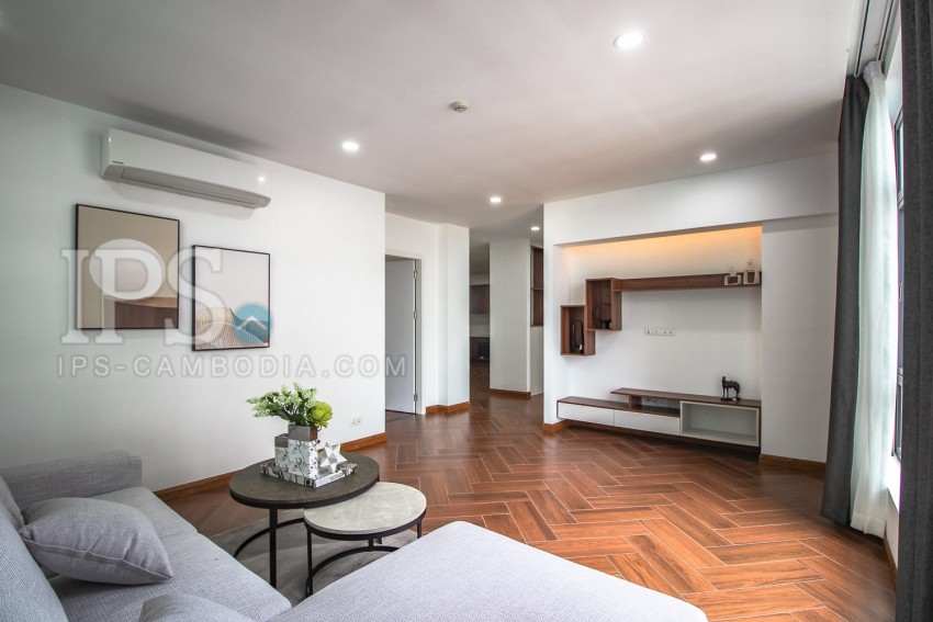 2 Bedroom Apartment For Rent - BKK1, Phnom Penh