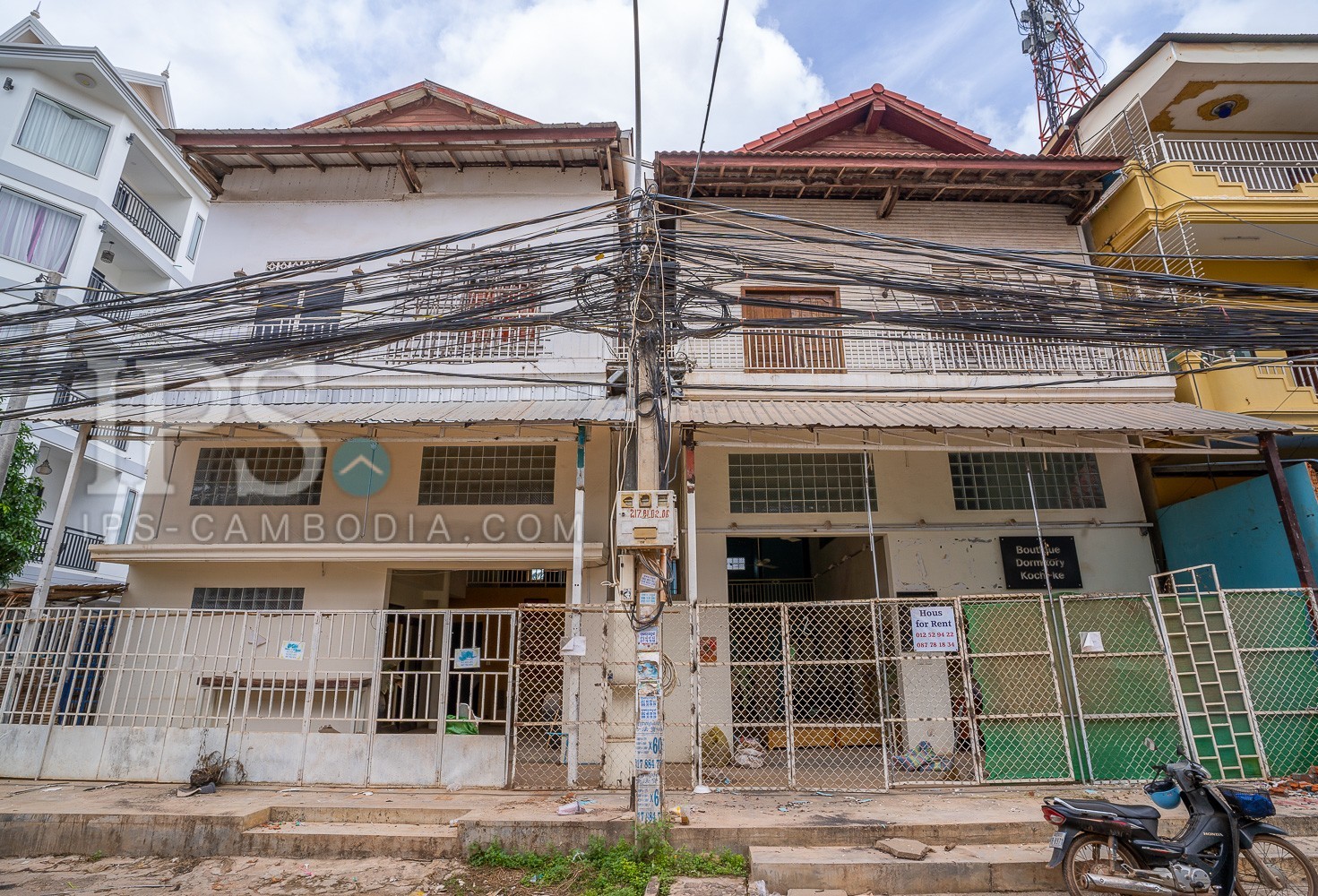 2 Flat Units For Rent Night Market, Siem Reap 11306 IPS Cambodia