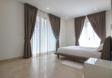 2 Bedroom Condo  For Rent in Embassy Residences, Tonle Bassac - Phnom Penh thumbnail
