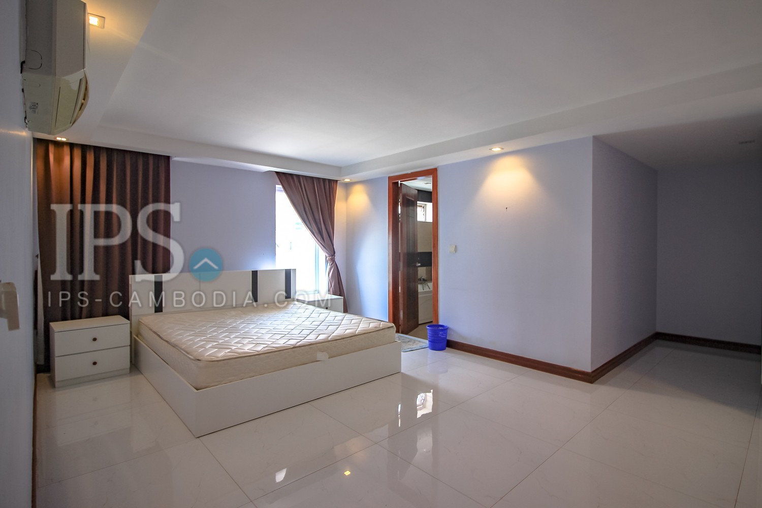 8 Bedroom Villa For Rent - Tonle Bassac, Phnom Penh - Image 22 8 Bedroom Villa For Rent - Tonle Bassac, Phnom Penh - Image 22