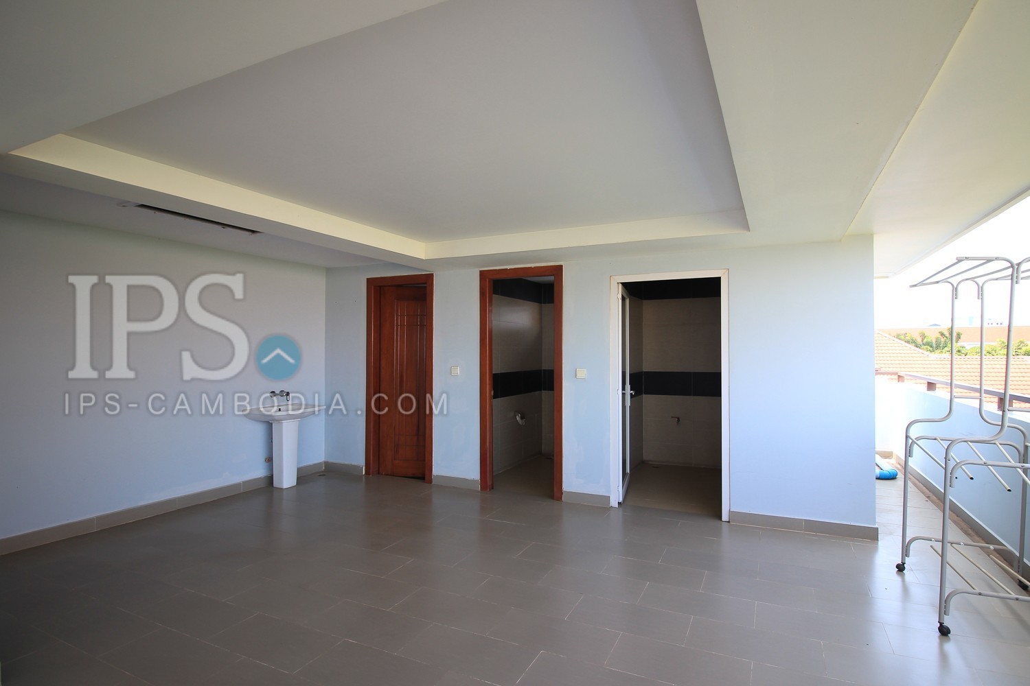 8 Bedroom Villa For Rent - Tonle Bassac, Phnom Penh - Image 28 8 Bedroom Villa For Rent - Tonle Bassac, Phnom Penh - Image 28