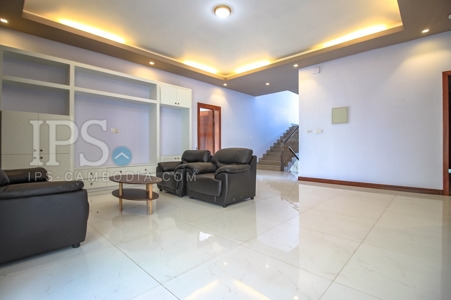 8 Bedroom Villa For Rent - Tonle Bassac, Phnom Penh - Image 21 8 Bedroom Villa For Rent - Tonle Bassac, Phnom Penh - Image 21