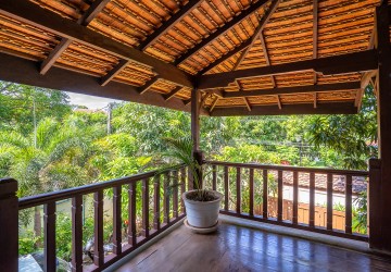 6 Bedroom Wooden Villa For Sale - Slor Kram, Siem Reap thumbnail