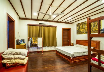 6 Bedroom Wooden Villa For Sale - Slor Kram, Siem Reap thumbnail