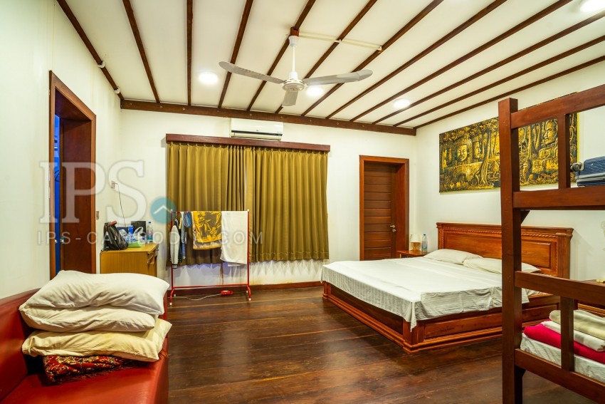 6 Bedroom Wooden Villa For Sale - Slor Kram, Siem Reap