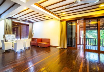 6 Bedroom Wooden Villa For Sale - Slor Kram, Siem Reap thumbnail