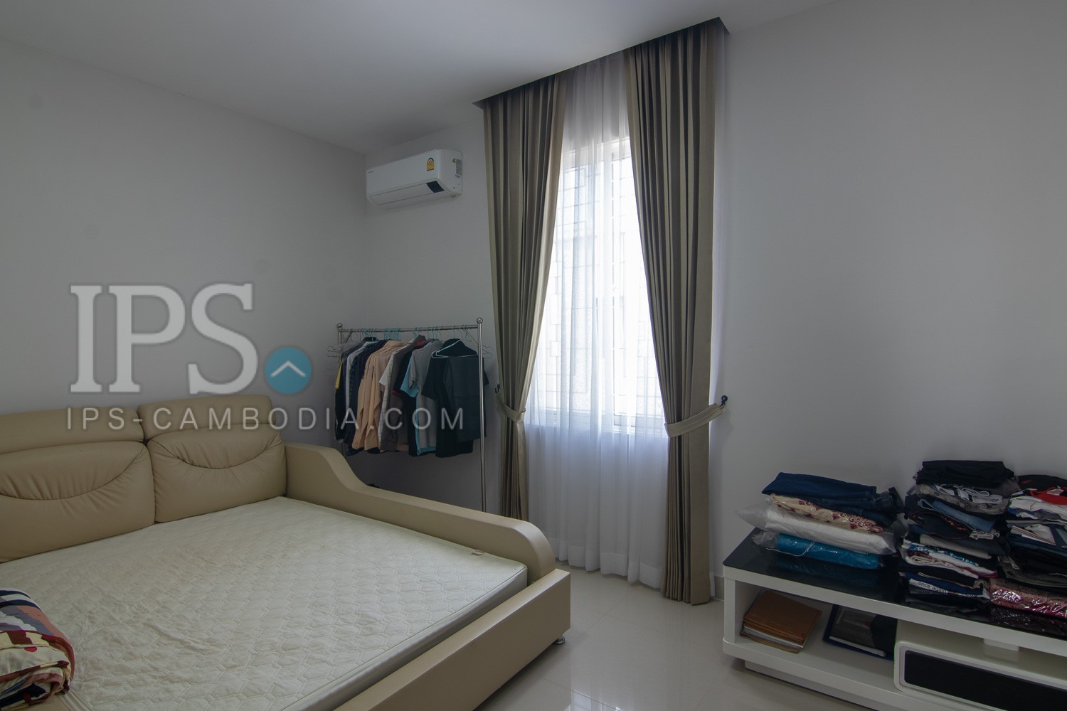 2 Bedroom House For Rent - Svay Dangkum, Siem Reap - Image 5