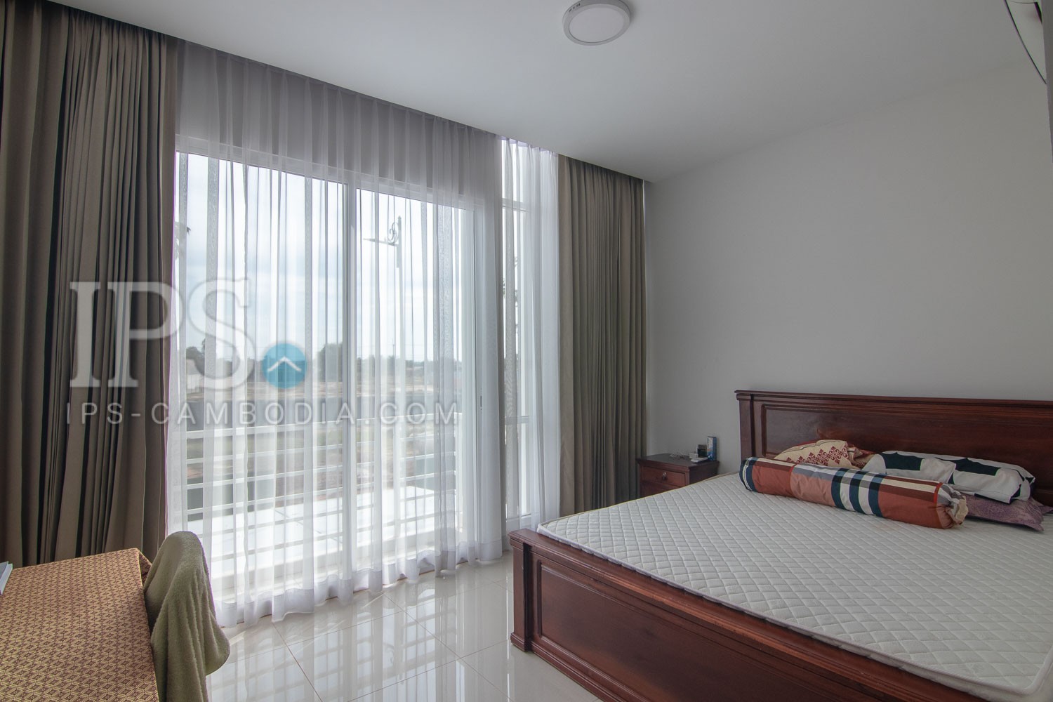 2 Bedroom House For Rent - Svay Dangkum, Siem Reap - Image 7