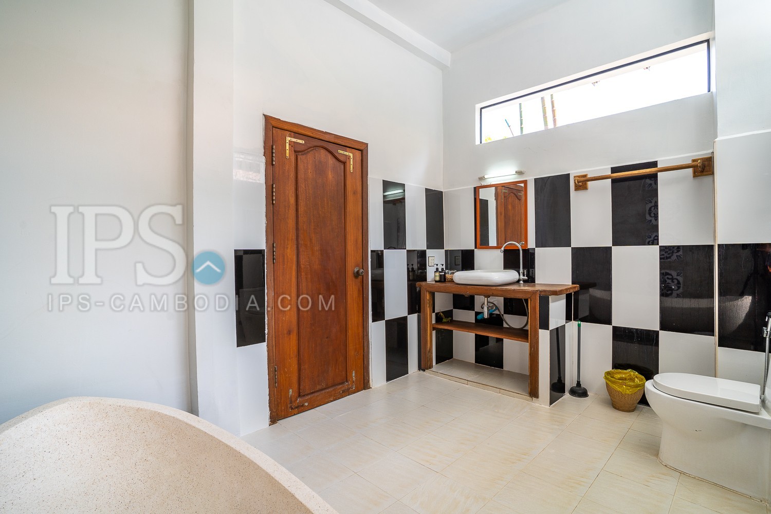 3 Bedroom Villa For Rent - Svay Dangkum, Siem Reap - Image 27