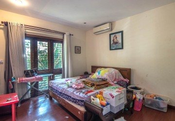 2 Bedroom Villa For Rent - Slor Kram, Siem Reap thumbnail