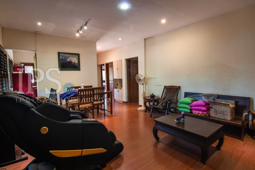 2 Bedroom Villa For Rent - Slor Kram, Siem Reap