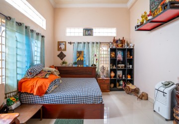 3 Bedroom House For Sale - Sala Kamreuk, Siem Reap thumbnail