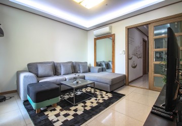 1 Bedroom Condo For Rent- De Castle Royal, BKK1, Phnom Penh thumbnail