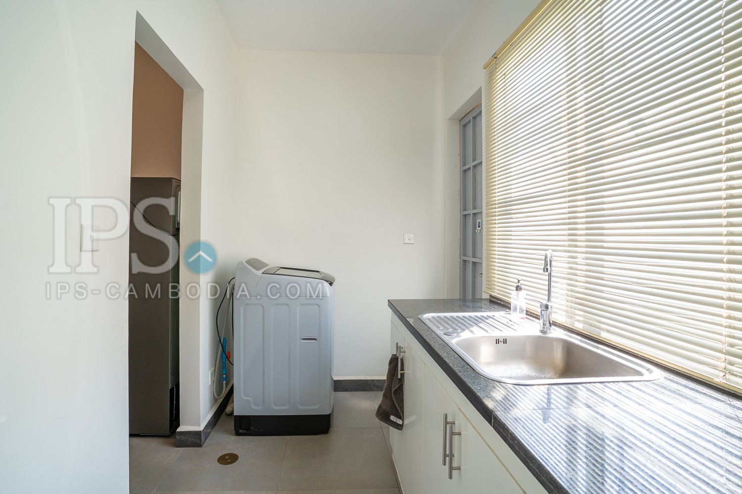 2 Bedroom House For Sale - Sala Kamreuk, Siem Reap - Image 8
