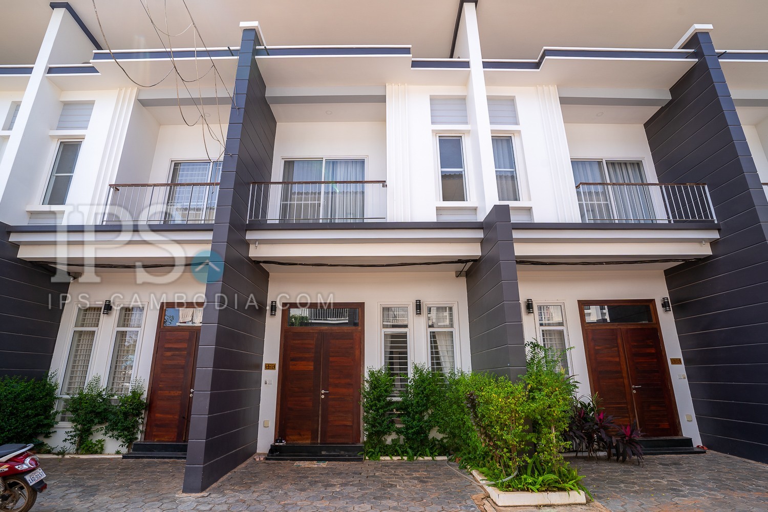 2 Bedroom House For Sale - Sala Kamreuk, Siem Reap