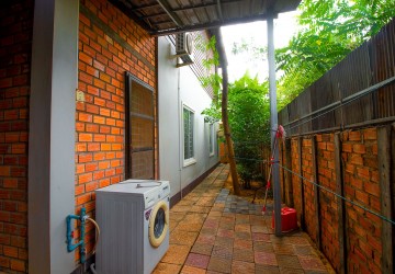 3 Bedroom House For Rent - Sala Kamreuk, Siem Reap thumbnail