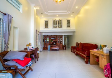 14 Unit Apartment For Sale - Svay Dangkum, Siem Reap thumbnail