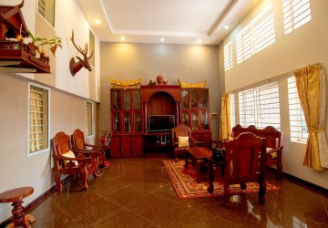 4 Bedroom Flat For Sale - Svay Dangkum, Siem Reap thumbnail