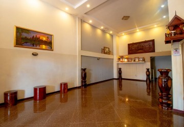 4 Bedroom Flat For Sale - Svay Dangkum, Siem Reap thumbnail